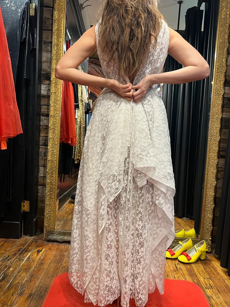 Maxi white laced dress