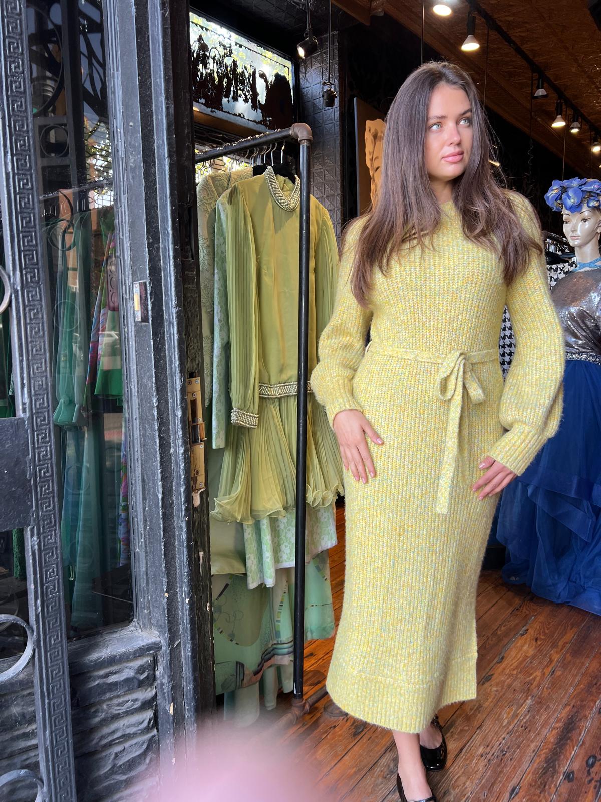 Chartreuse sweater dress – MyMothersArmoire Chartreuse sweater dress – MyMothersArmoire