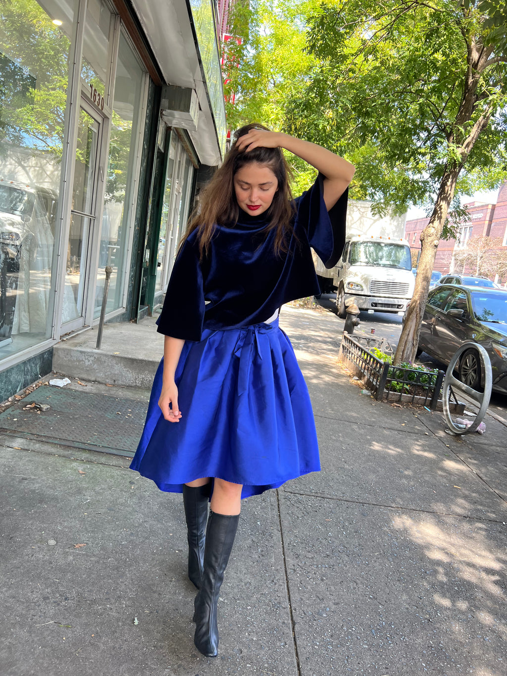 Blue cotton velvet top