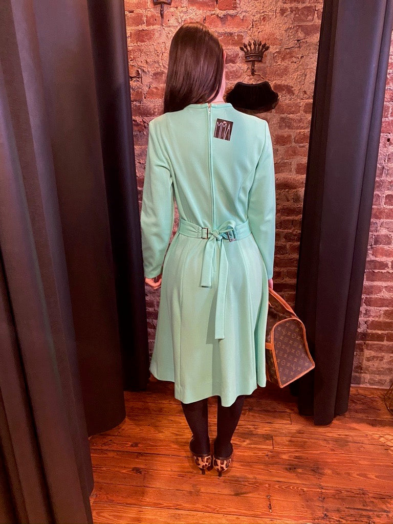 Apple green dress MyMothersArmoire Apple green dress MyMothersArmoire