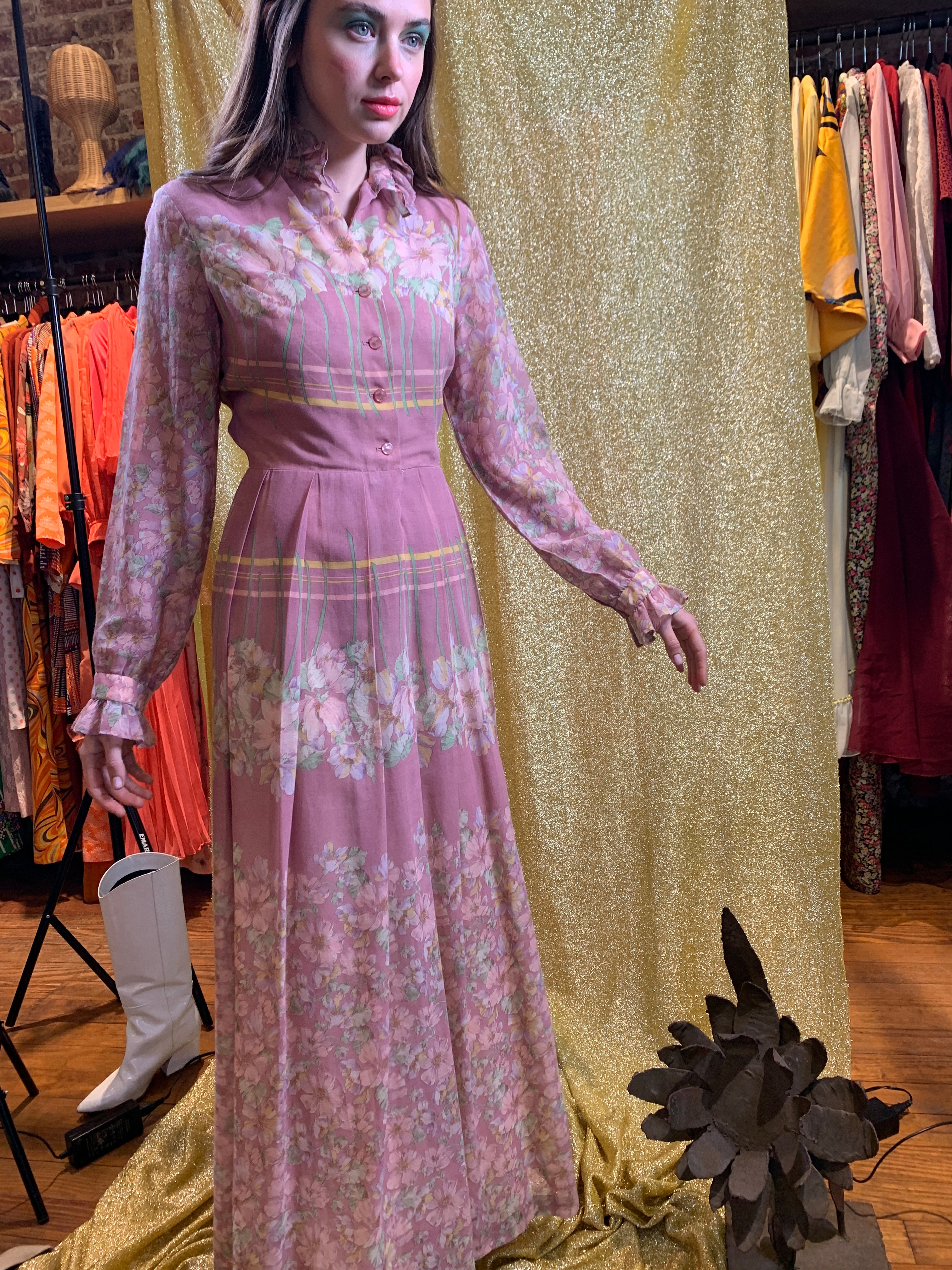 Soft pink floral box pleated maxi